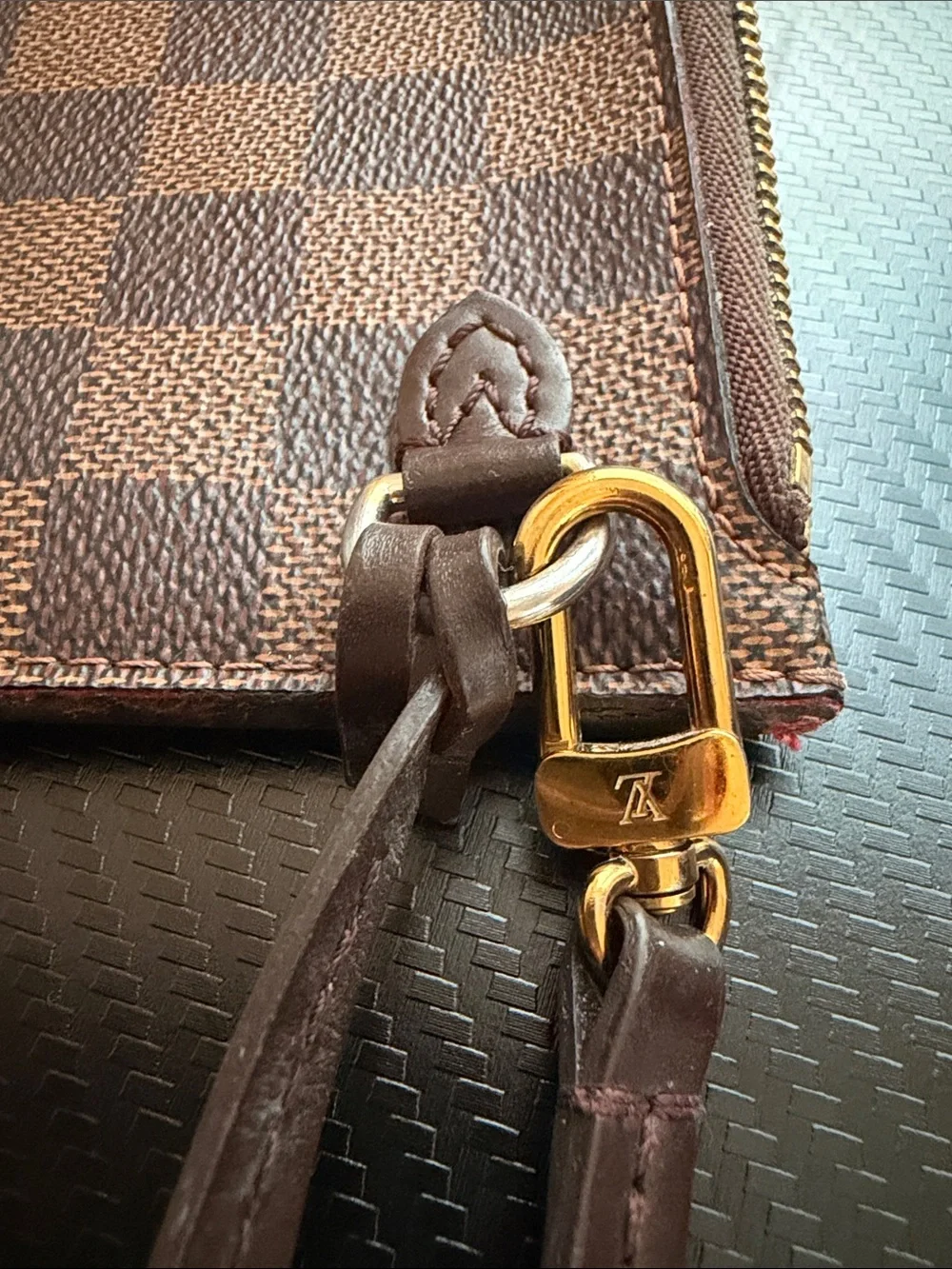 Louis Vuitton Damier Ebene Wristlet Clutch Pochette w/ Strap - Picture 3 of 6